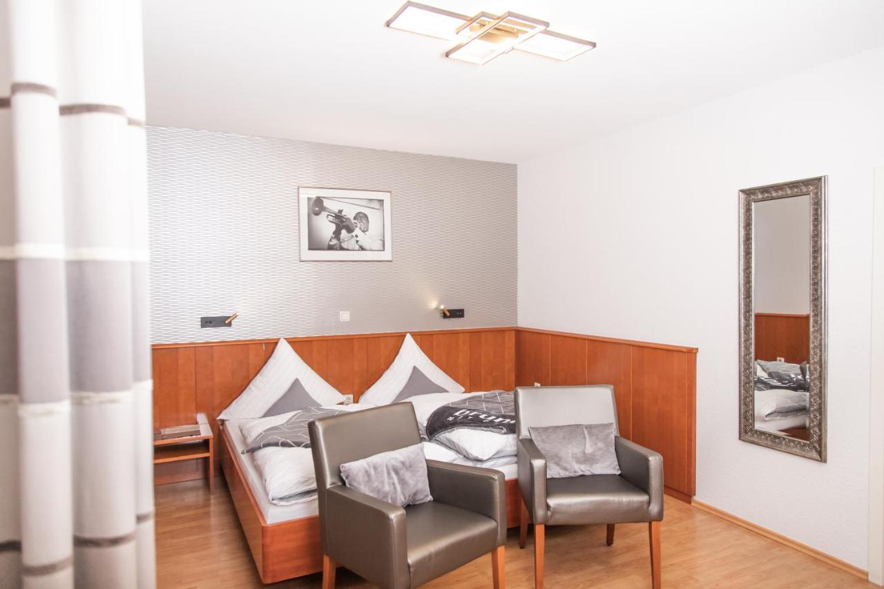 Kleines Hotel Westhus Doerpen Экстерьер фото